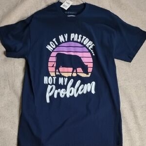 Navy Graphic Tee with Pasture Design NWT